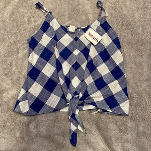 Eyelash Couture tie bottom tanktop, size M